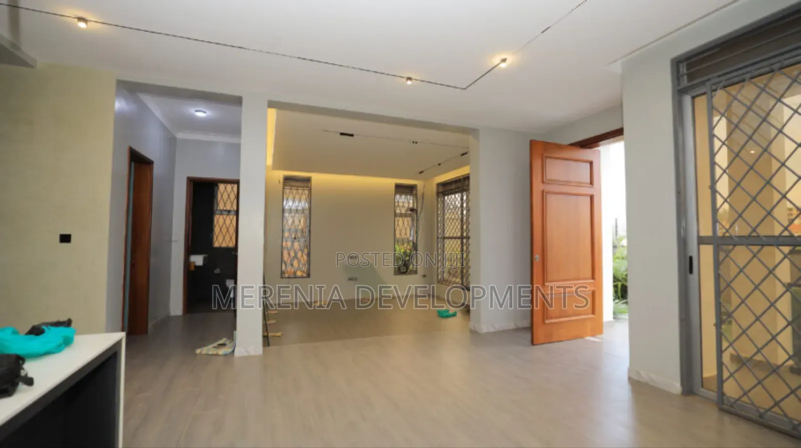 6bdrm House in Komamboga, Nakawa for sale