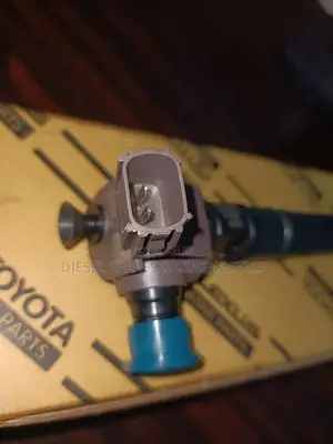 Oem 2gd Injectors 23670-0e020 (2-Pin) | Hilux 2.4l Fortuner