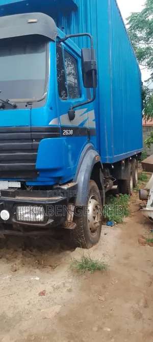 Mercedes Benz Truck
