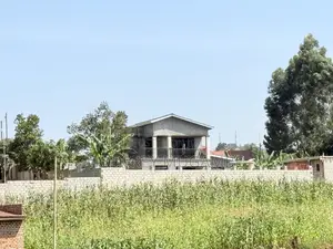 4bdrm Mansion in Goma for sale