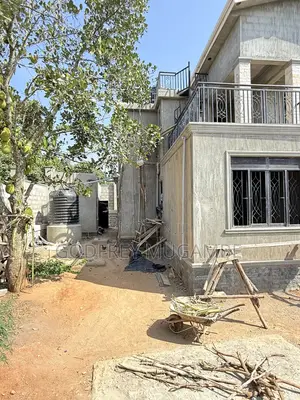 4bdrm Mansion in Goma for sale