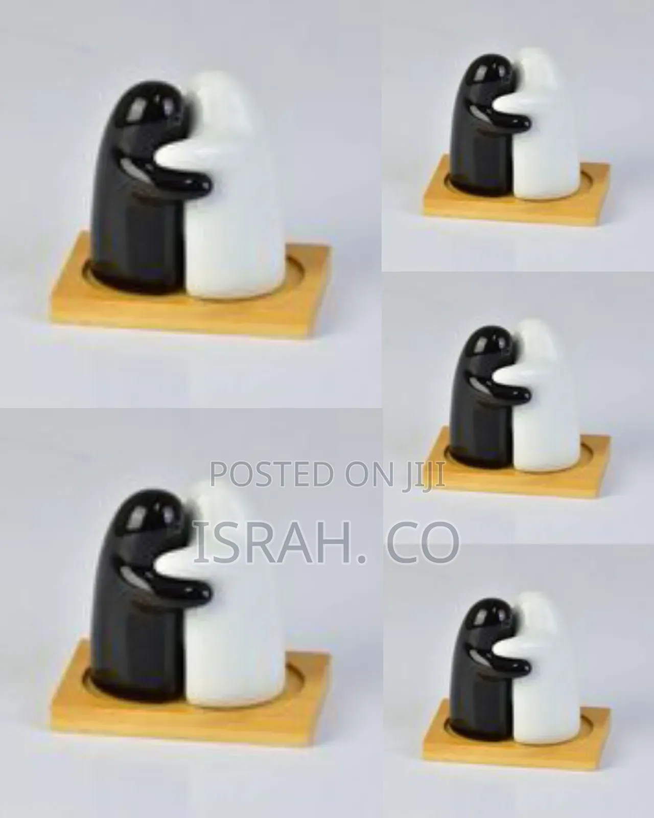Charming Hugging Salt and Pepper Shaker Set With Wooden Base