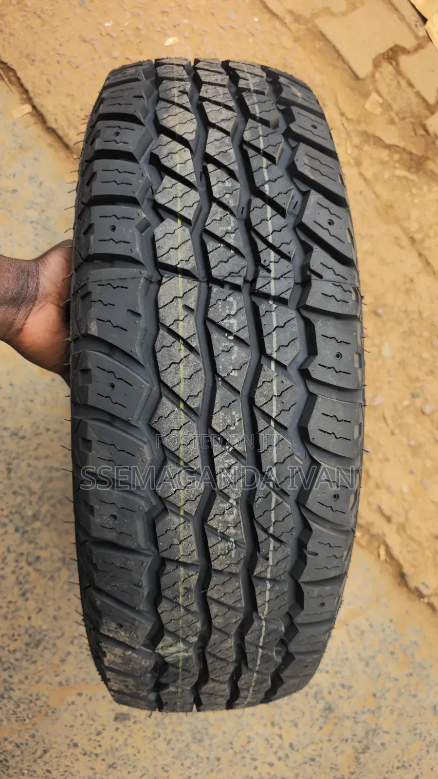215/70r16 All Season All Roads a/T Tyres
