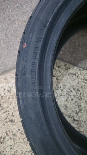 245/40zr19 Sport Tyre FRD Brand New