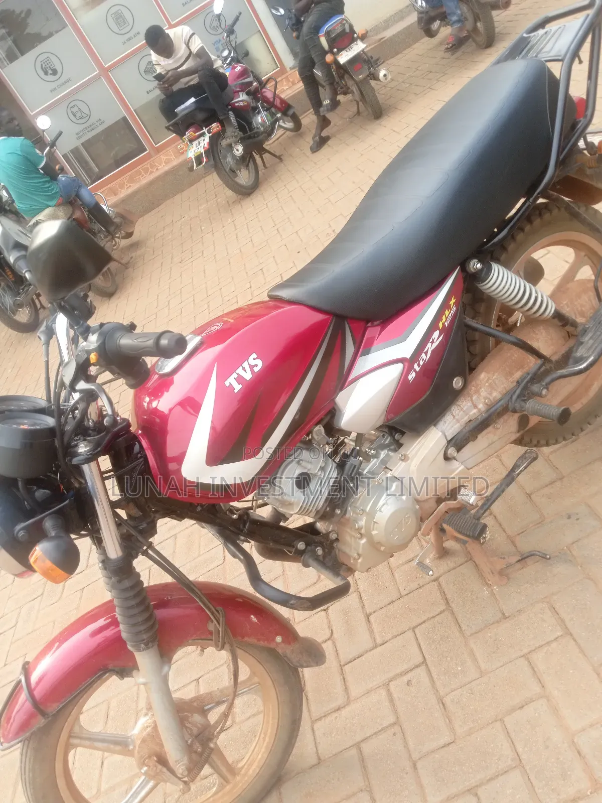 TVS HLX 125 2026 Red