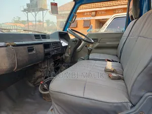 Mitsubish Canter Tipper