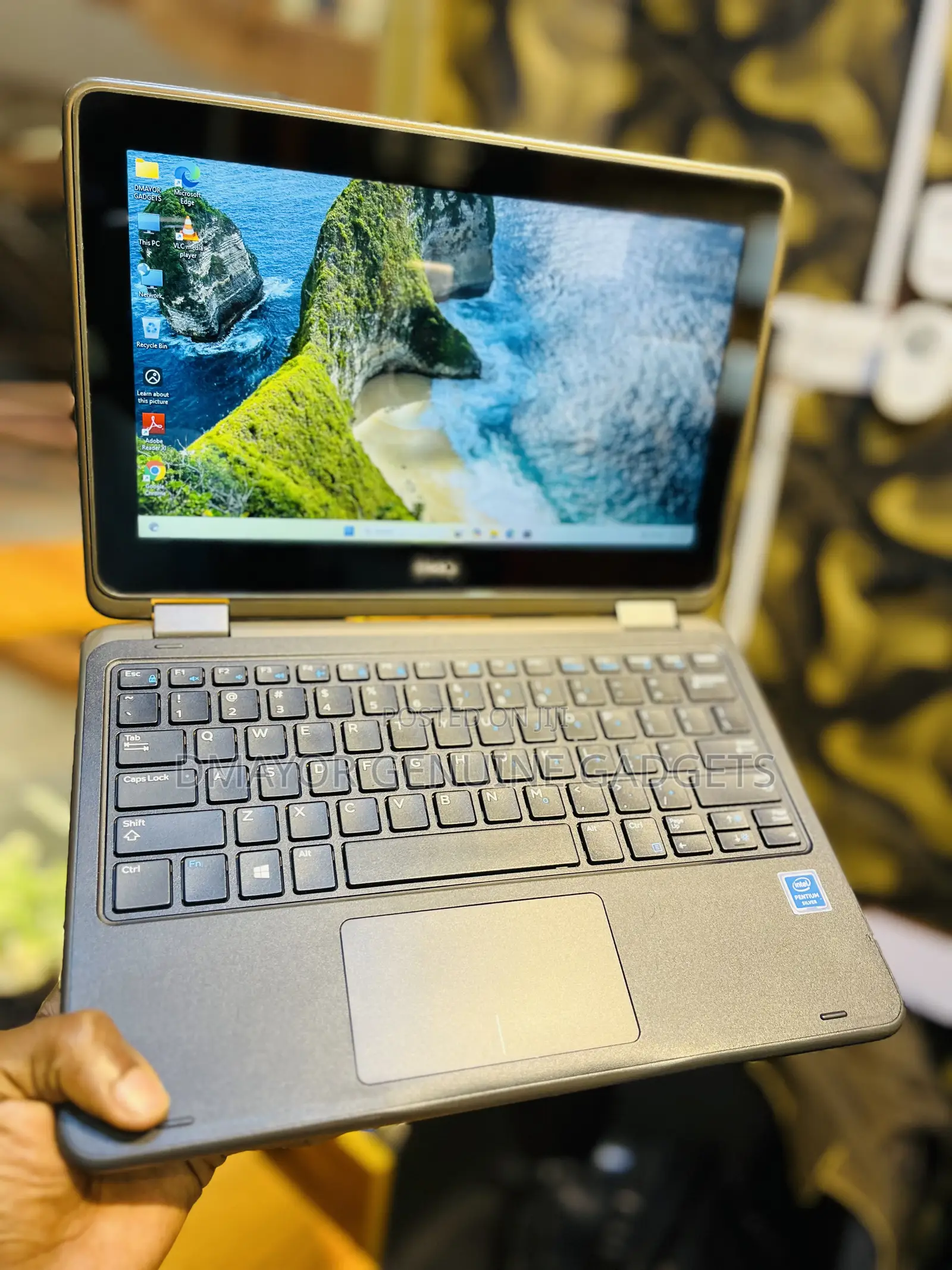 Laptop Dell Latitude 3189 4GB Intel Celeron SSD 128GB