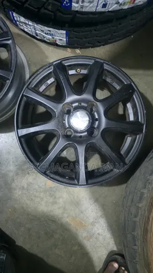 31x10.5r15 Rt05 M/T