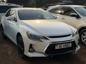 Toyota Mark X 2012 White