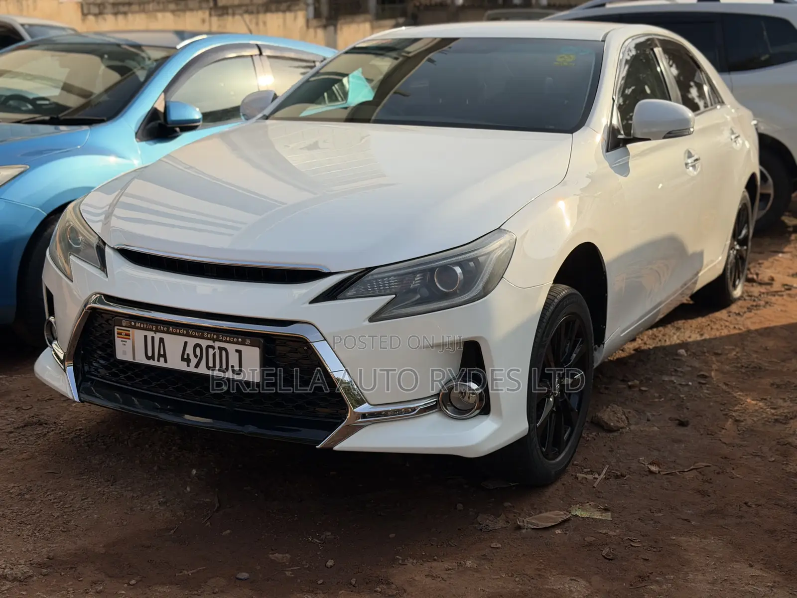 Toyota Mark X 2012 White