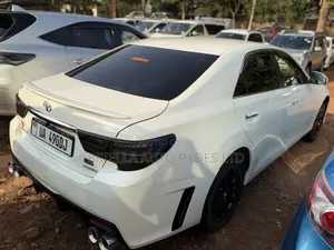 Toyota Mark X 2012 White