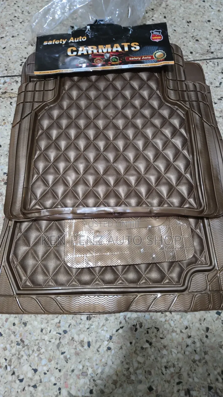 Universal Auto Fit Rubber Car Floor Mats and Carpets