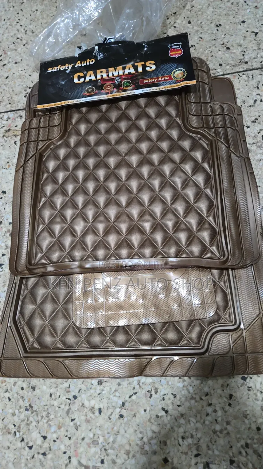 Universal Auto Fit Rubber Car Floor Mats and Carpets
