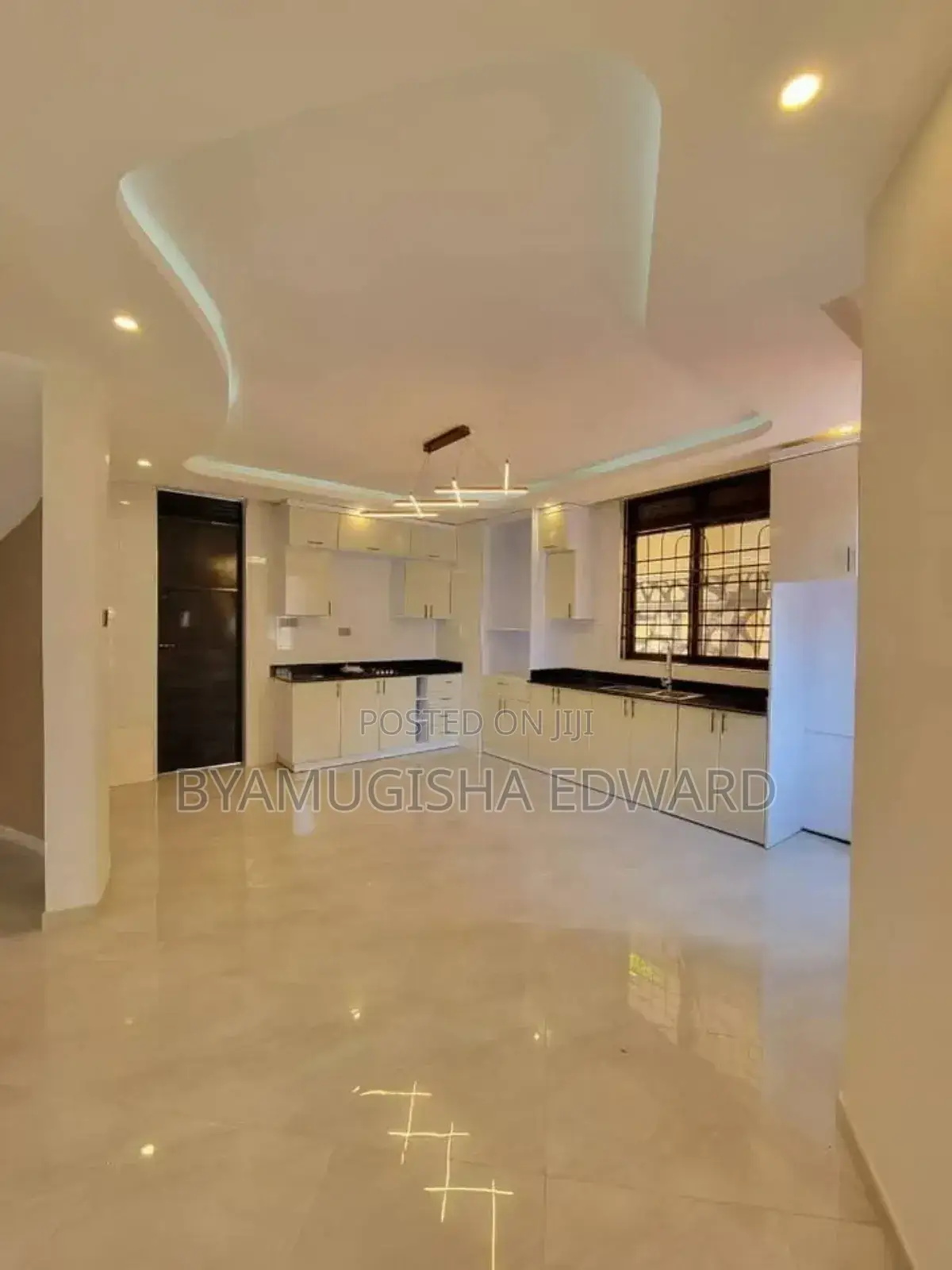 3bdrm House in Standalone Kisaasi, Central Division for rent