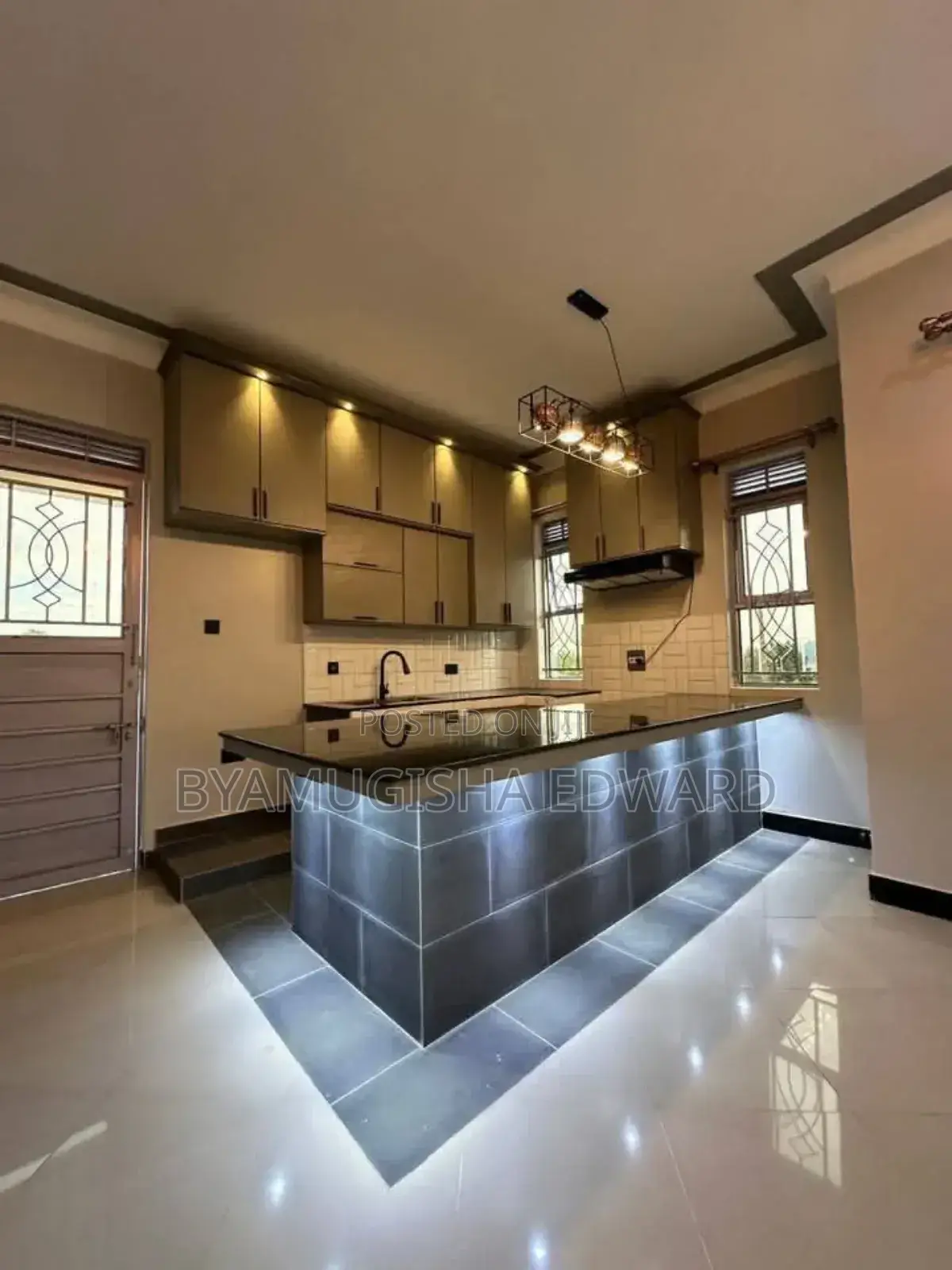 4bdrm House in Standalone Kisaasi, Central Division for rent