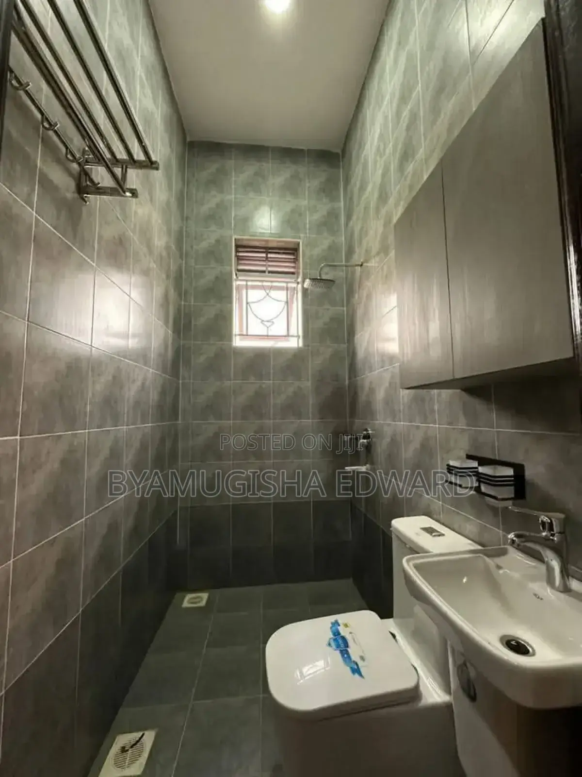 4bdrm House in Standalone Kisaasi, Central Division for rent