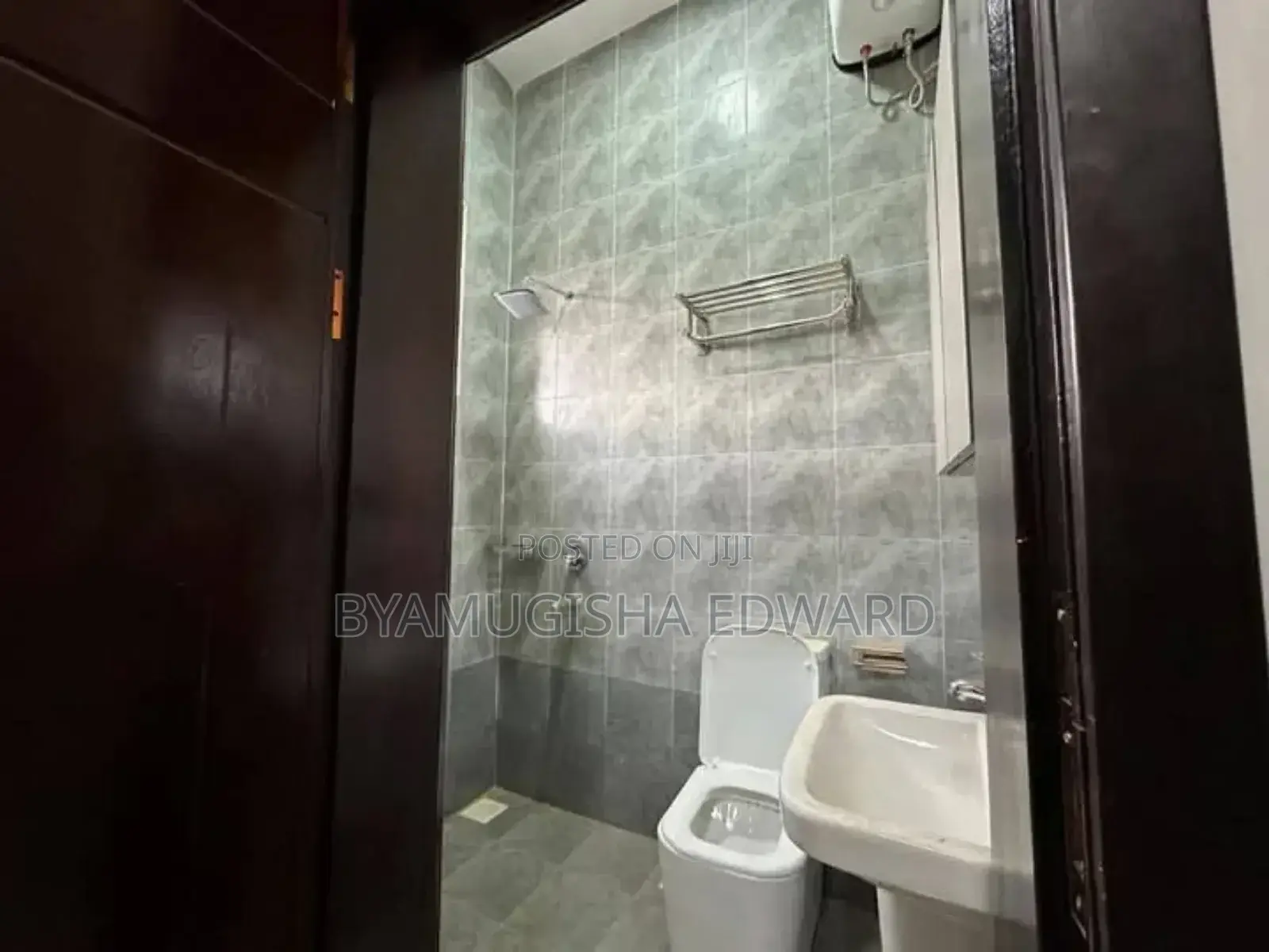 4bdrm House in Standalone Kisaasi, Central Division for rent