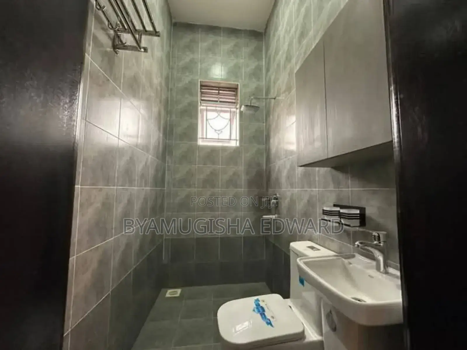 4bdrm House in Standalone Kisaasi, Central Division for rent