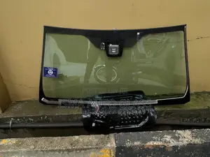 Prado Tx Windscreen Glass