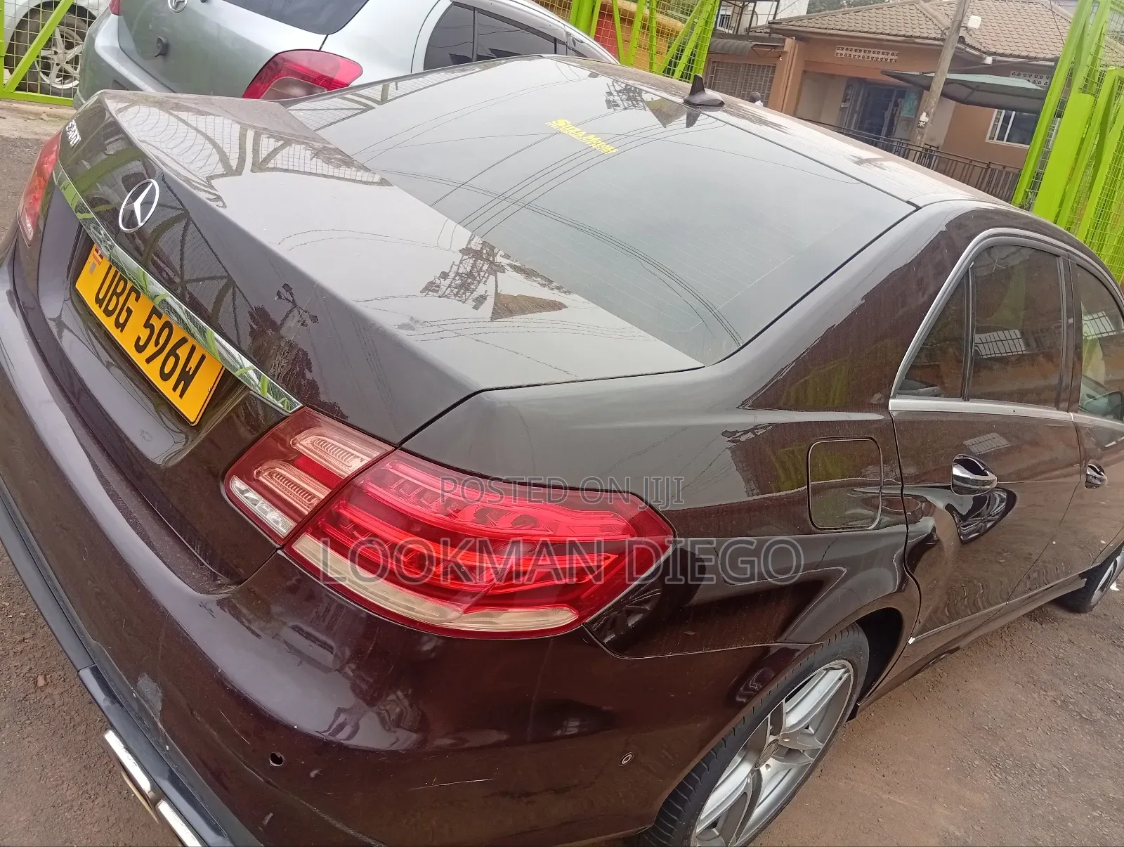 Mercedes-Benz E300 2010 Burgundy