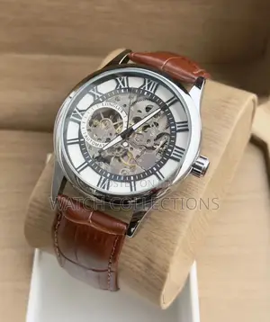 Mechanical Mens Watch With Leather Straps