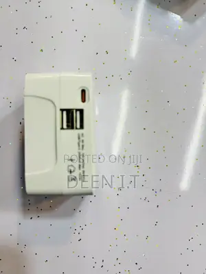 All-in-one Universal Travel Adaptor-usb C Usb A