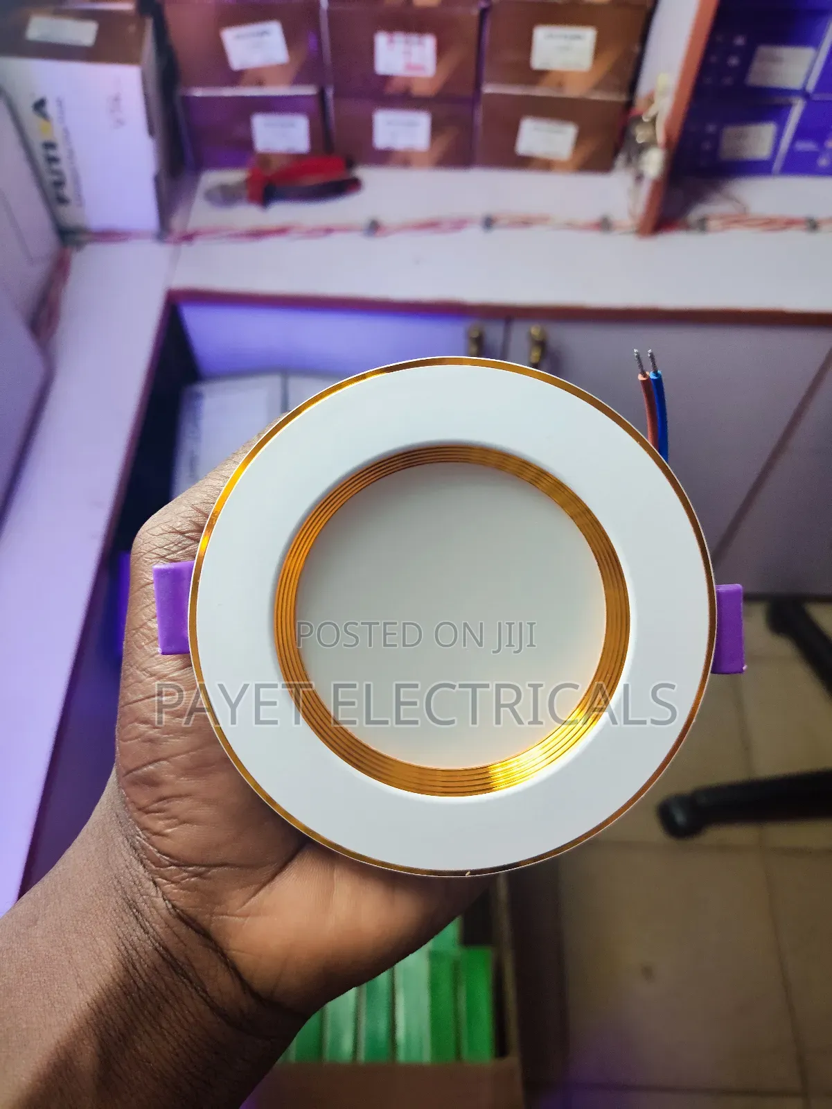 7watts 3colour Spot Light