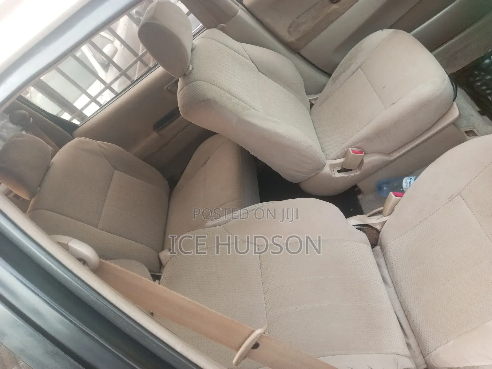 Toyota Ipsum 2000 Off white