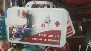 All Car First Aid Kit/Trousse De Secours Brand New