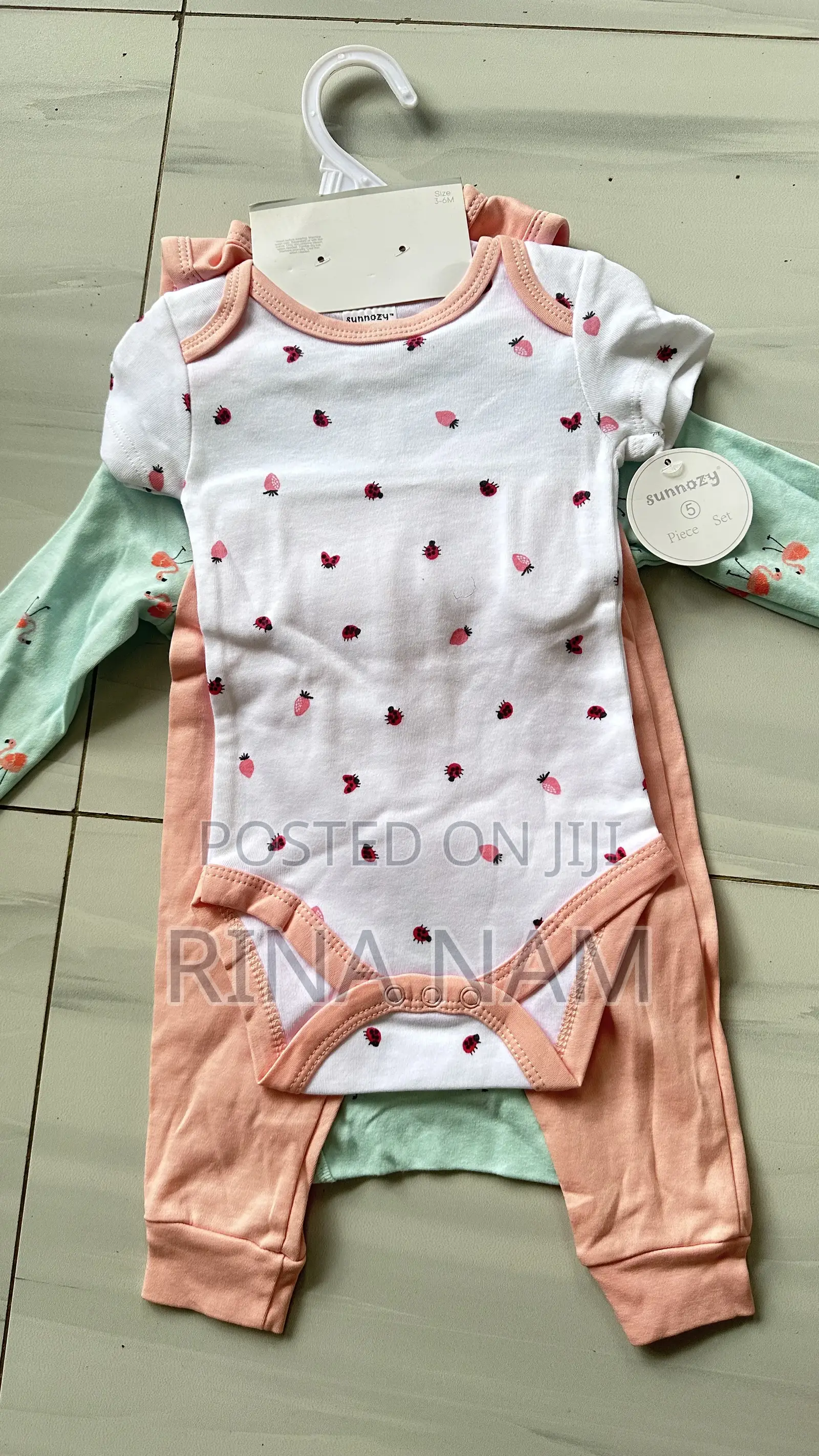 Baby Clothes Set Body Suits Bib Socks 5in1