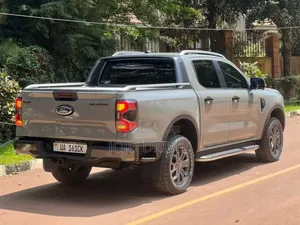 Ford Ranger Wildtrak 2023 Gray
