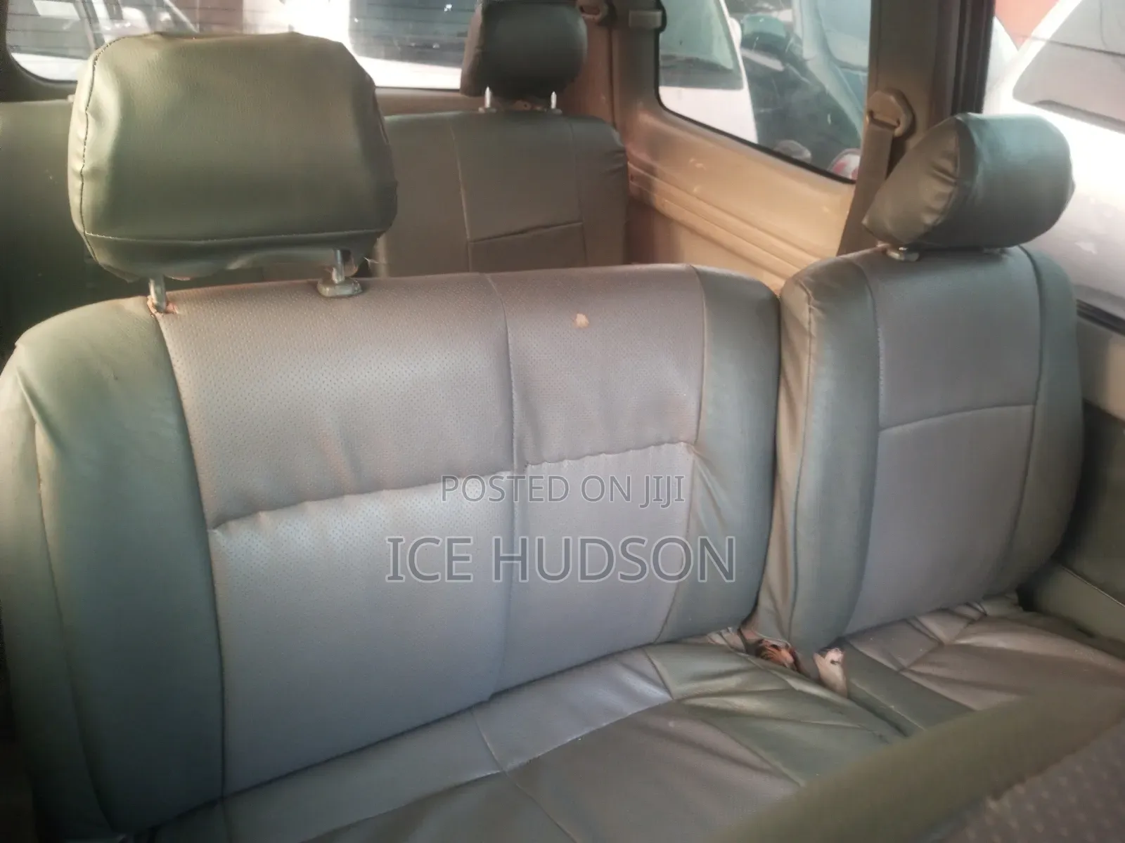 Toyota TownAce Noah 2000 Pearl