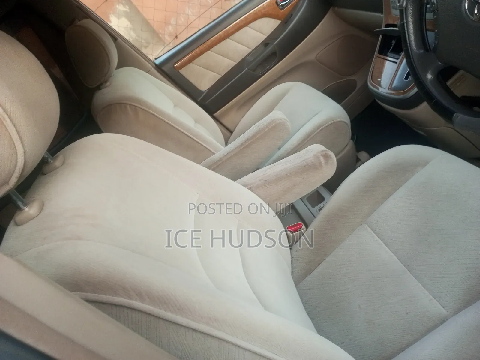 Toyota Alphard 2006 Silver