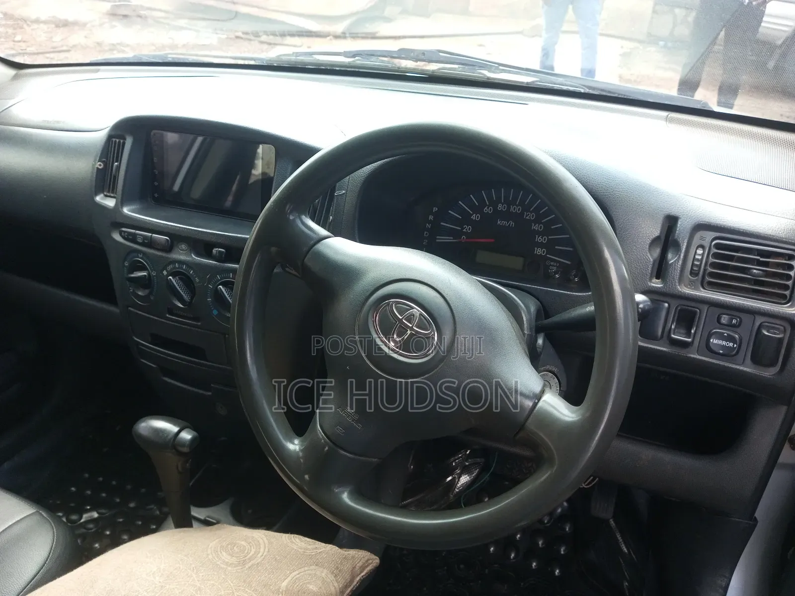 Toyota Succeed 2007 Silver