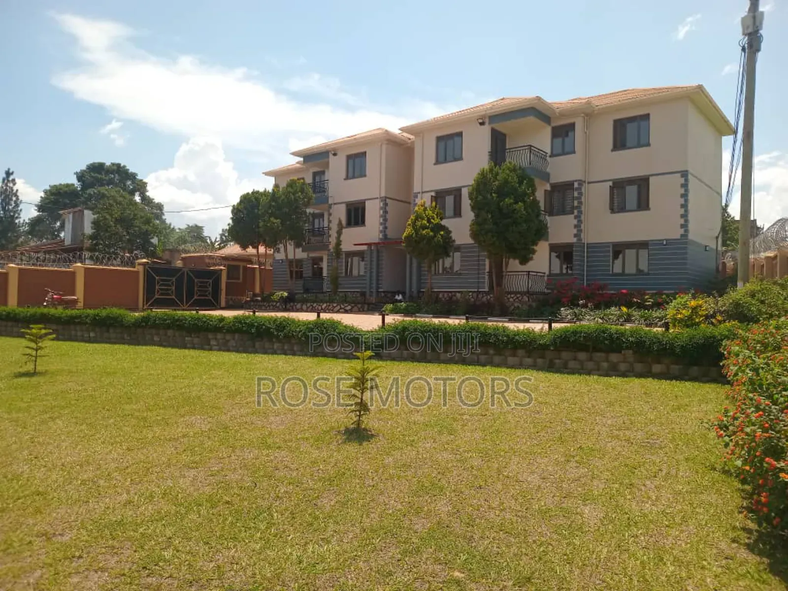 3bdrm Apartment in Kira, Central Division for rent