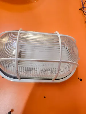 White Metallic Bulk Head/ Lamp Holder