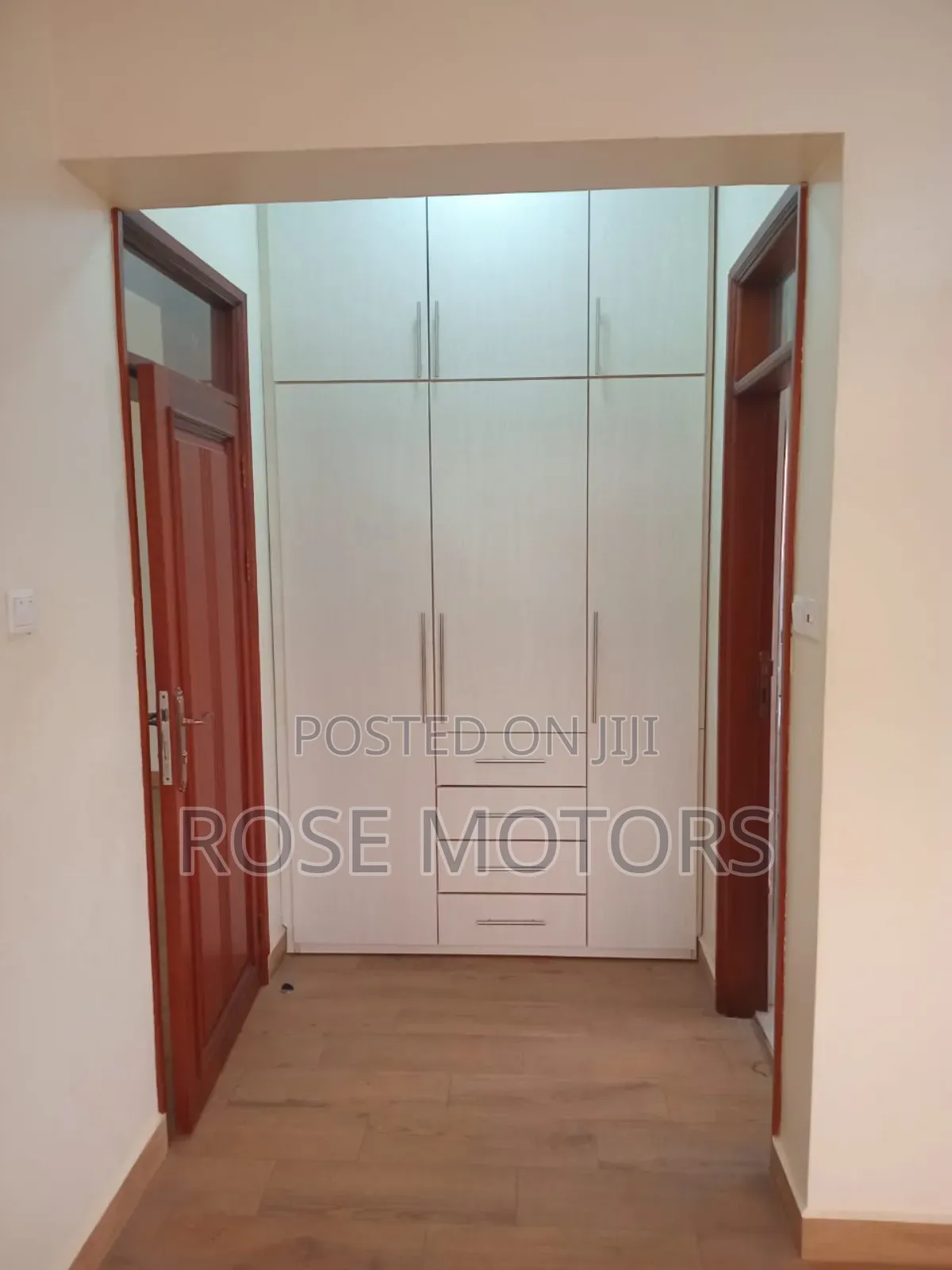 3bdrm Duplex in Kira, Central Division for rent
