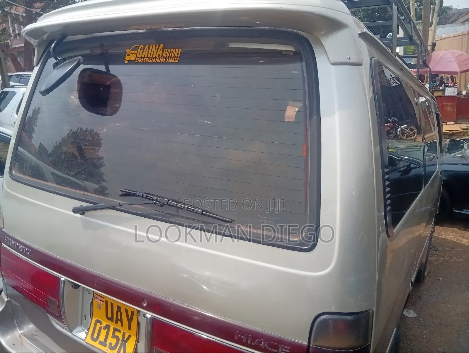 Toyota HiAce 2001 Grey