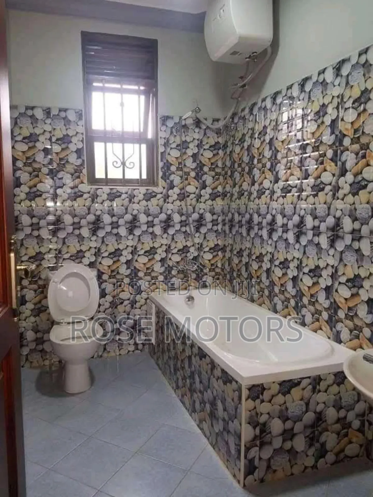 2bdrm Apartment in Bweyogerere, Central Division for rent