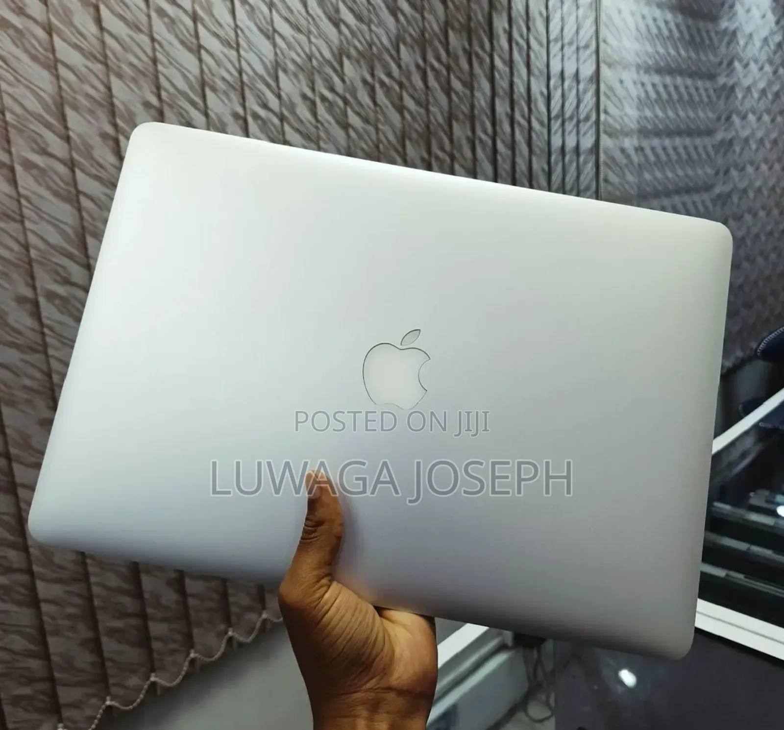 Laptop Apple MacBook Pro 2015 16GB Intel Core i7 SSD 128GB