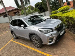 Subaru Forester 2019 Gray