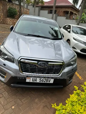 Subaru Forester 2019 Gray