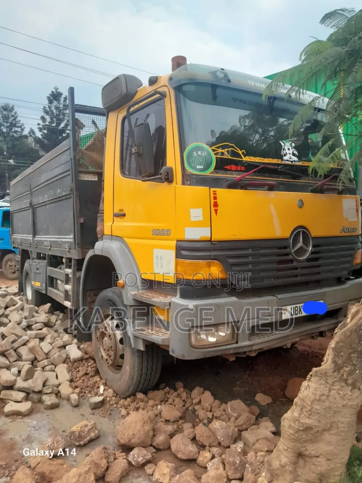 Mercedes Benz Tipper