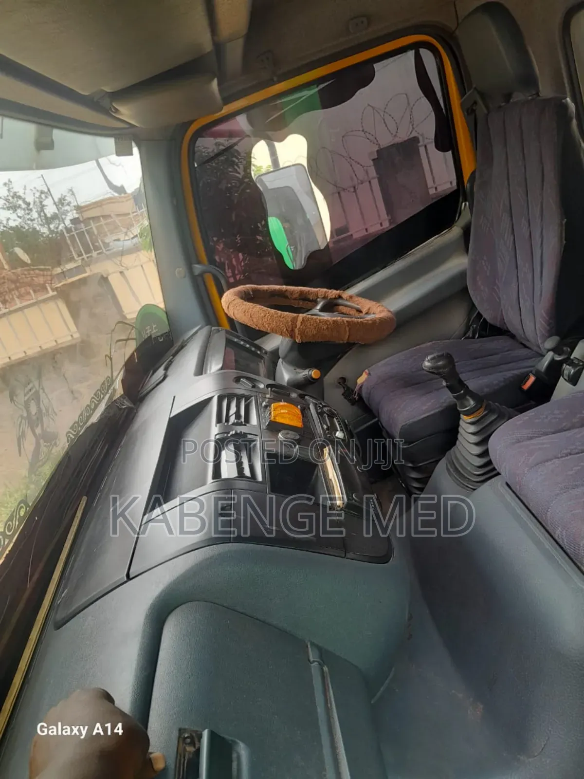 Mercedes Benz Tipper