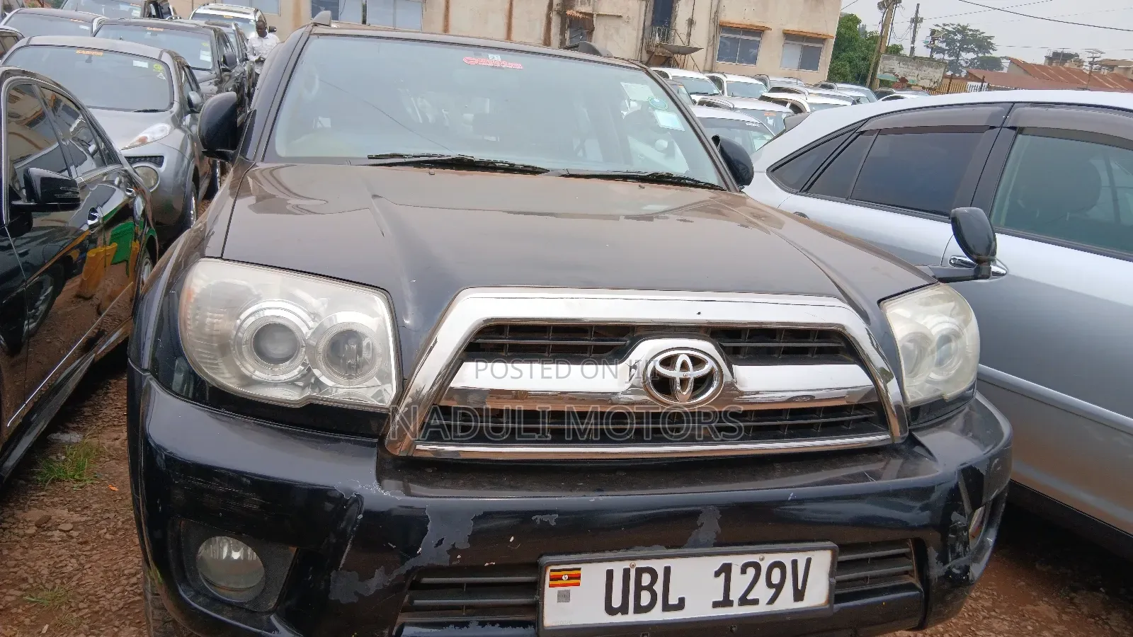 Toyota Hilux Surf 2009 Black