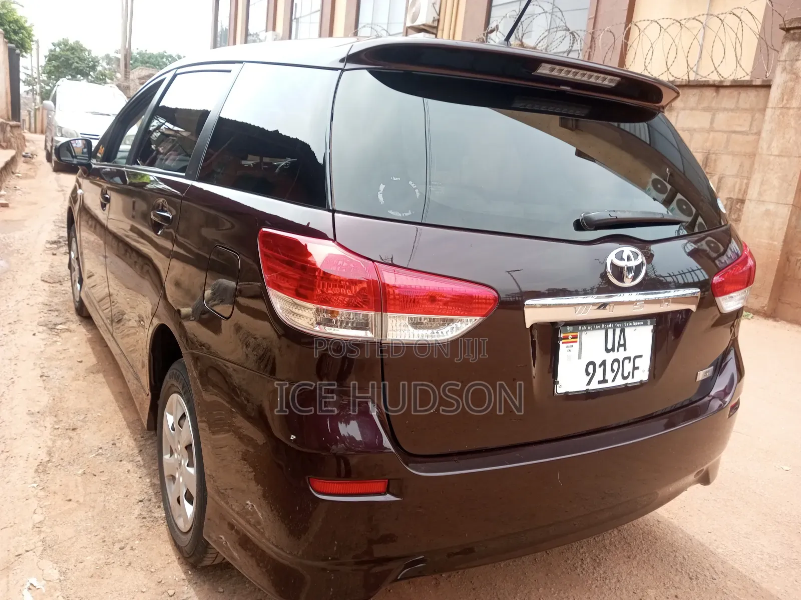 Toyota Wish 2012 Burgundy