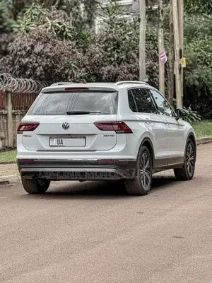 Volkswagen Tiguan 2017 White