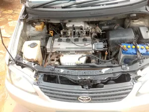 Toyota Corolla Spacio 1.6 Aero Tourer (5 Seater) 2000 Silver