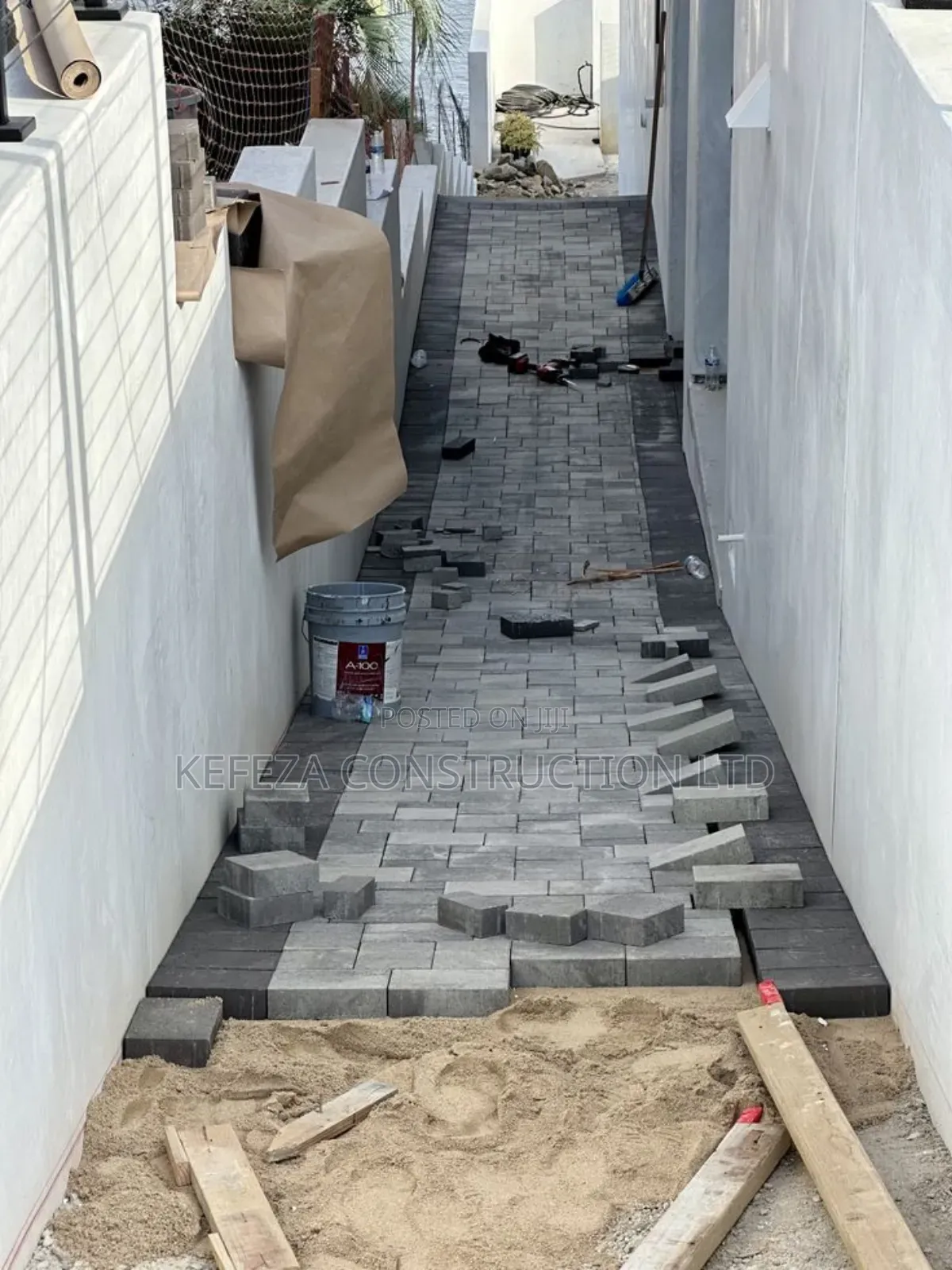 Nazigo Pavers