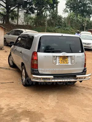 Toyota Succeed 2007 Silver